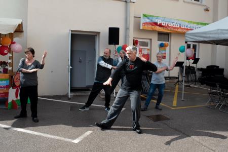 Parada učenja-94-min